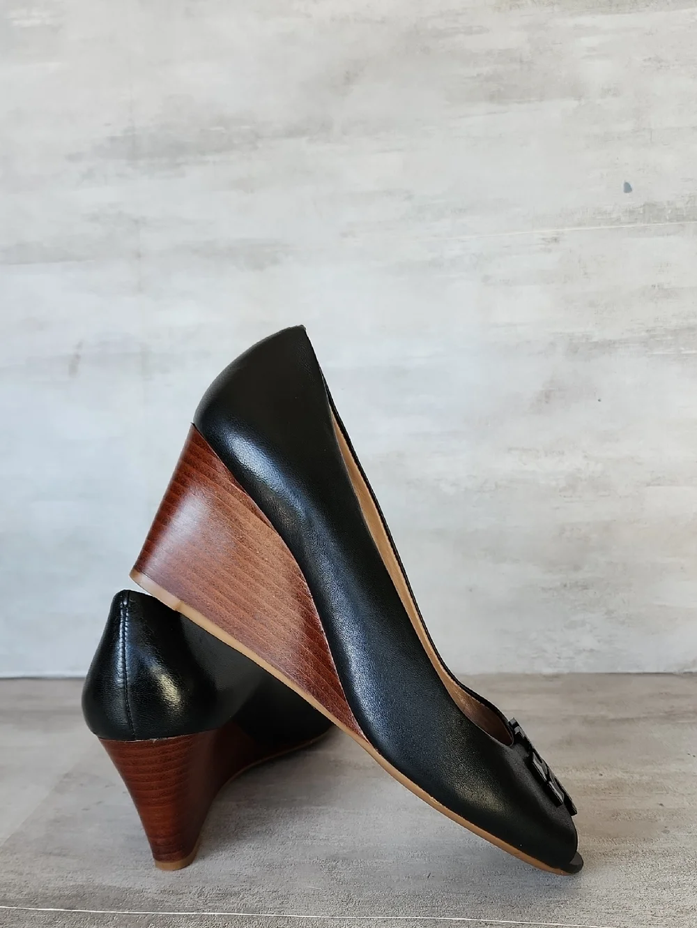 Tory Burch Black Lowell Peep Toe Wedge Pump Size 7.5